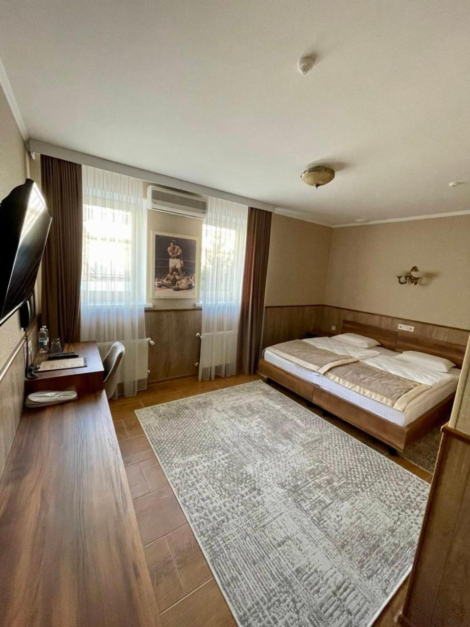 Sport Hotel 2 Cherkasy Exterior photo
